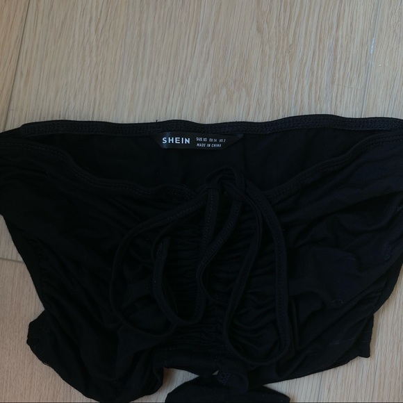 Off Shoulder Ruched Drawstring Long Sleeve Crop - Picture 3 of 4